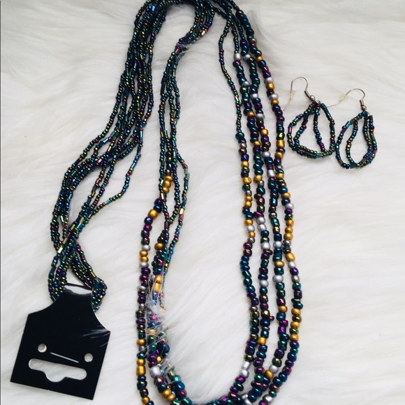 Passion Multi Color Layered Beaded Necklace Set - Picture 4 of 6